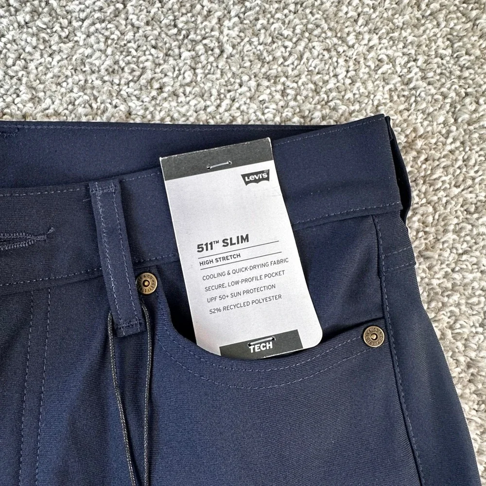 Levis 511 Slim Tech Pants Mens 29x32 Navy Blue High Stretch Performance NEW